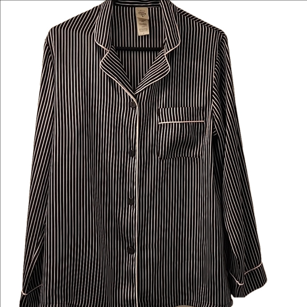 Black and White Striped Women's Pajama Set